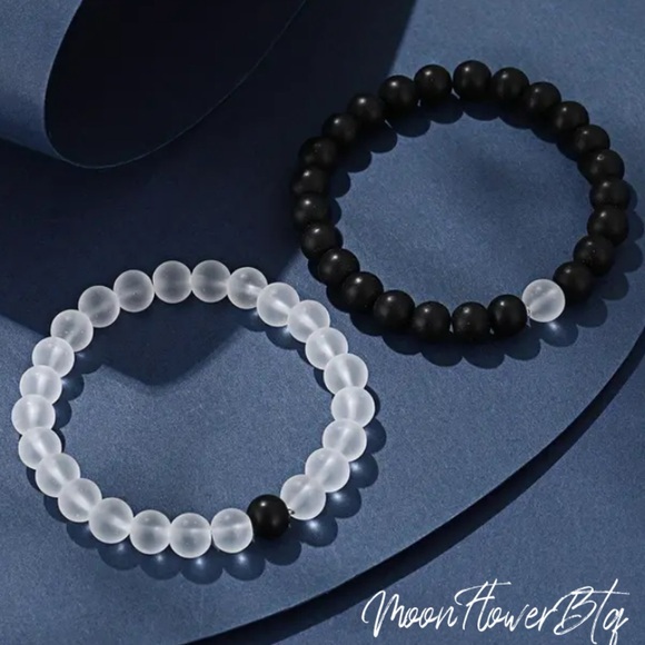 Black White Beaded Bracelets | Matching Couple Set |Stretch Yin Yang Trendy - Picture 2 of 5
